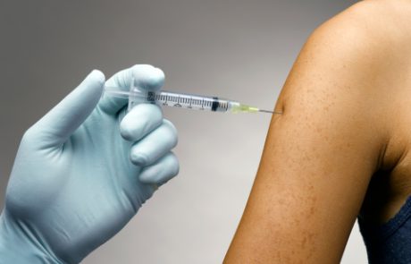 ההשפעה של תכנית החיסונים הלאומית לוירוס הפפילומה באוסטרליה על יבלות באברי המין (Lancet infectious diseases)